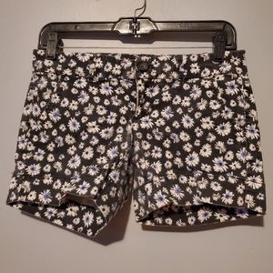 American Eagle flower pattern shorts size 0